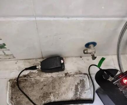 民权屋顶漏水维修公司分享下卫生间漏水的危害及解决方法